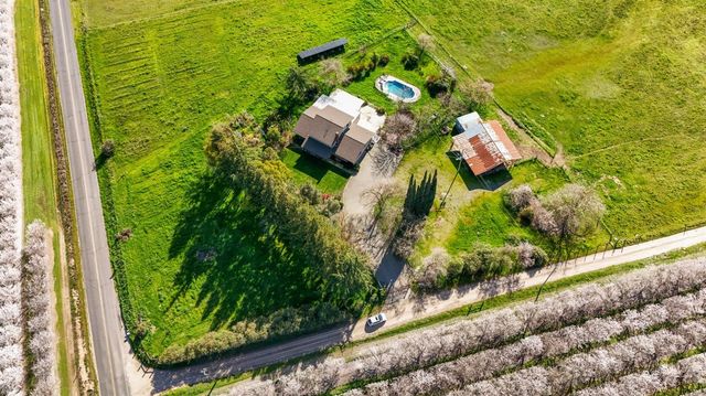 12419 28 Mile Rd, Oakdale, CA 95361