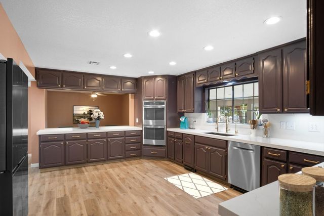 12419 28 Mile Rd, Oakdale, CA 95361