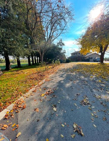 12419 28 Mile Rd, Oakdale, CA 95361