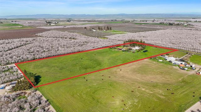 12419 28 Mile Rd, Oakdale, CA 95361
