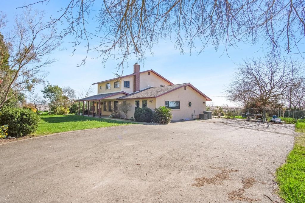 12419 28 Mile Rd, Oakdale, CA 95361