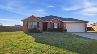 101 Long Prairie Drive, Forney, TX 75126