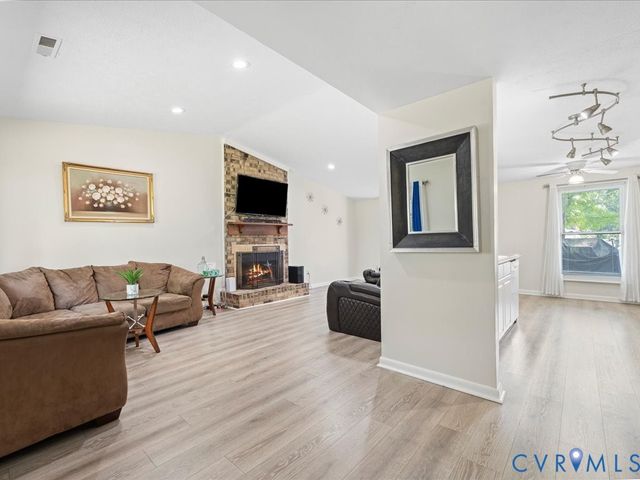 6505 Sexton Dr, Chesterfield, VA 23832