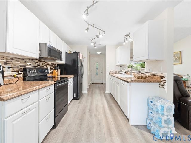 6505 Sexton Dr, Chesterfield, VA 23832