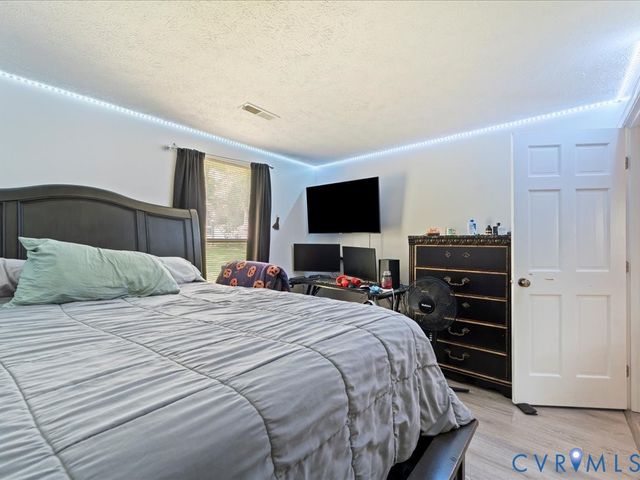 6505 Sexton Dr, Chesterfield, VA 23832