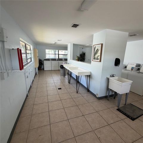4016 Lakeside Drive 4016, Tamarac, FL 33319