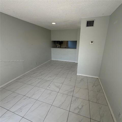 4016 Lakeside Drive 4016, Tamarac, FL 33319