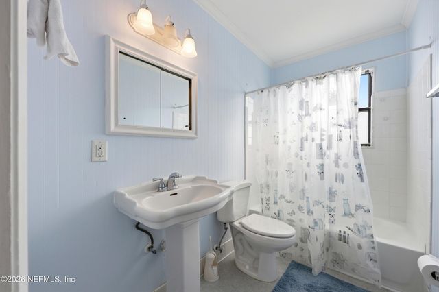 11712 SURFWOOD Avenue, Jacksonville, FL 32246