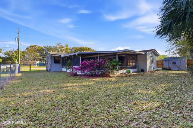 11712 SURFWOOD Avenue, Jacksonville, FL 32246