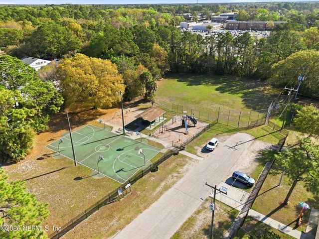 11712 SURFWOOD Avenue, Jacksonville, FL 32246