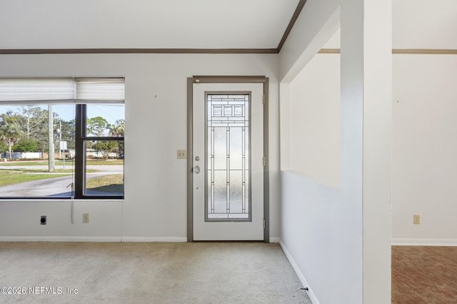 11712 SURFWOOD Avenue, Jacksonville, FL 32246