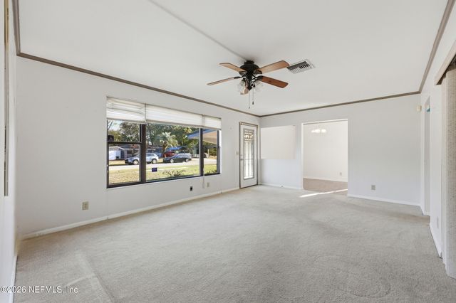 11712 SURFWOOD Avenue, Jacksonville, FL 32246