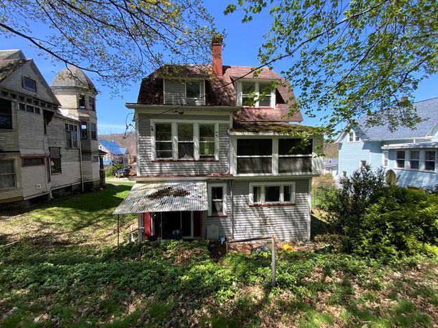 149 W 3rd Street, Oil City, PA 16301