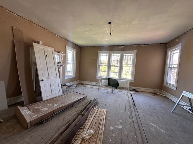 149 W 3rd Street, Oil City, PA 16301