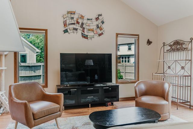 7220 Lorine Court, Columbus, OH 43235