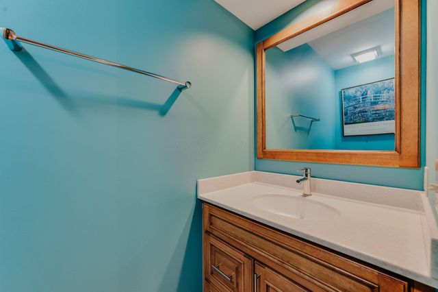 7220 Lorine Court, Columbus, OH 43235