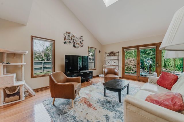 7220 Lorine Court, Columbus, OH 43235