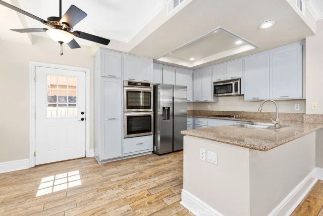 6 Aprilla, Irvine, CA 92614