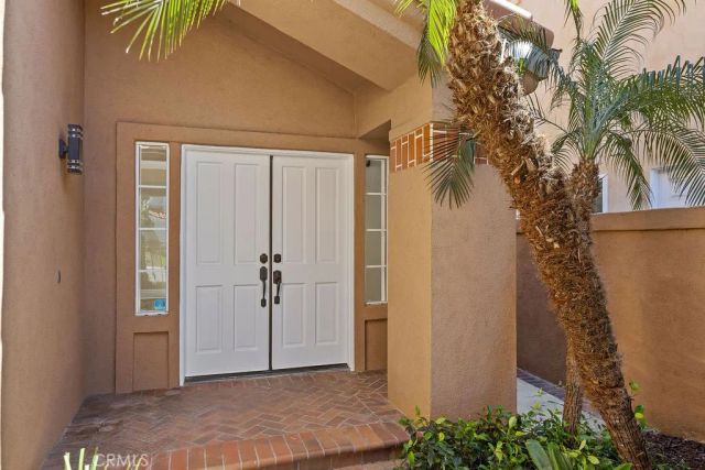 6 Aprilla, Irvine, CA 92614