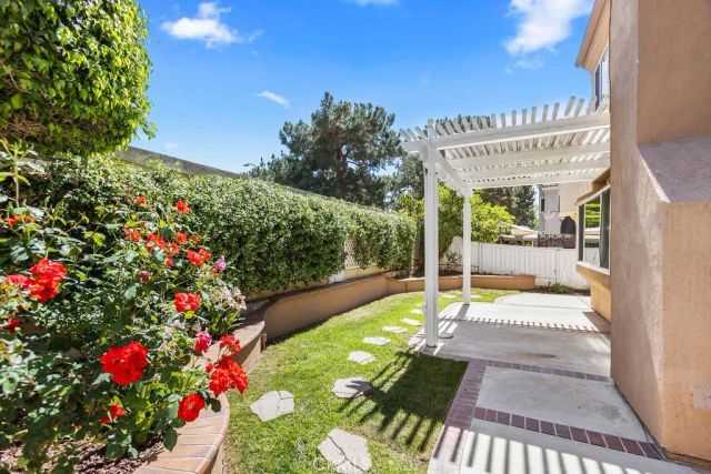 6 Aprilla, Irvine, CA 92614