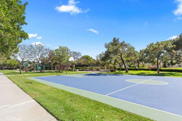 6 Aprilla, Irvine, CA 92614