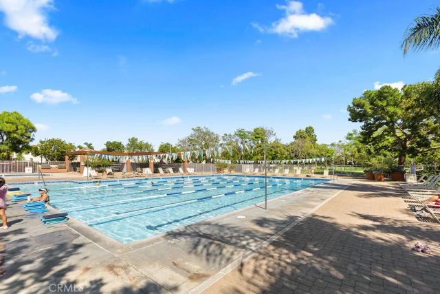 6 Aprilla, Irvine, CA 92614