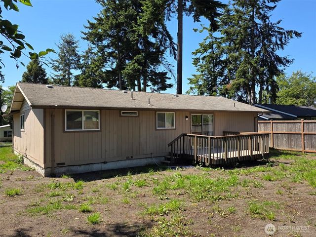 4340 Hamilton Drive, Oak Harbor, WA 98277