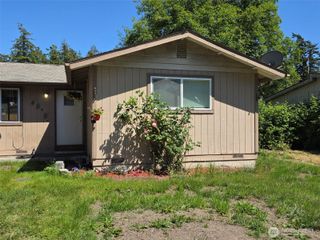 4340 Hamilton Drive, Oak Harbor, WA 98277