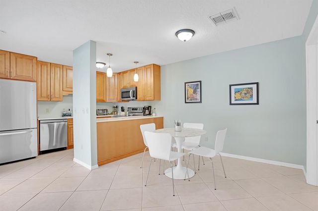 3201 SE Guinevere Lane A, Port St. Lucie, FL 34952