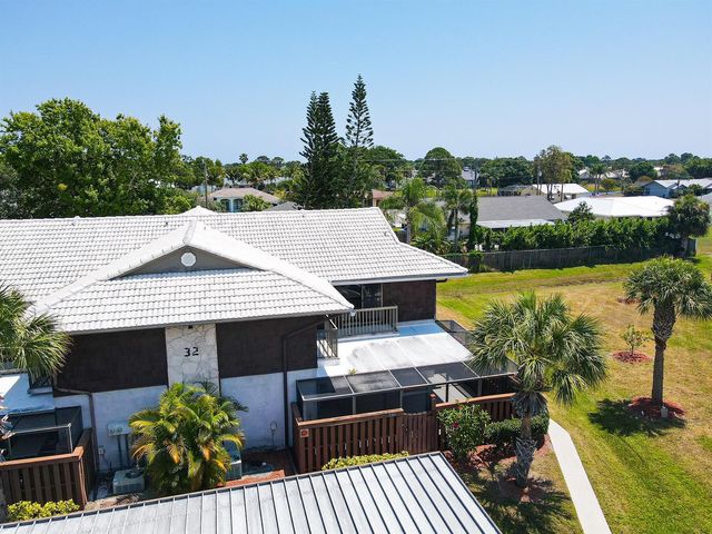 3201 SE Guinevere Lane A, Port St. Lucie, FL 34952