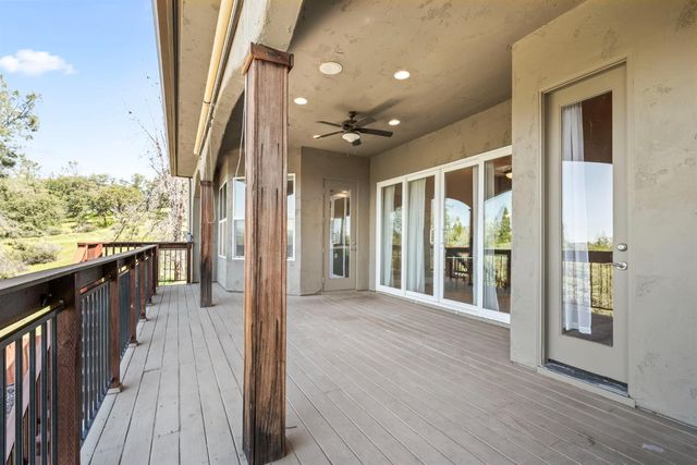 6439 Caddie Ct, Auburn, CA 95602