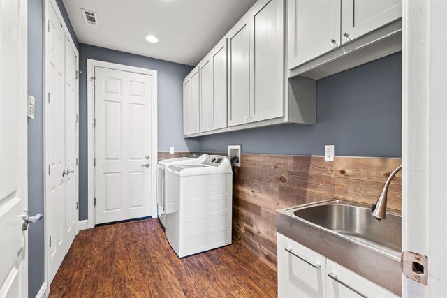 6439 Caddie Ct, Auburn, CA 95602
