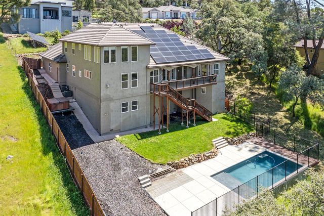 6439 Caddie Ct, Auburn, CA 95602