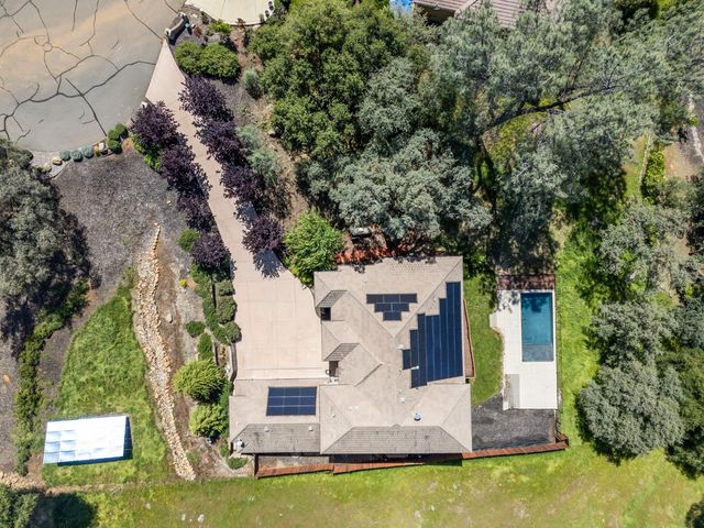 6439 Caddie Ct, Auburn, CA 95602
