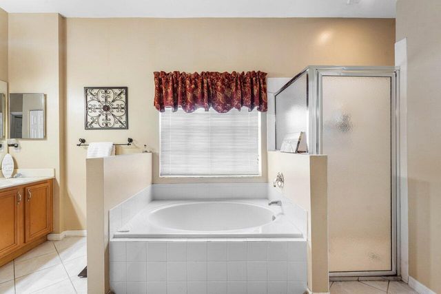 13302 Edgewater Circle, Wellington, FL 33414