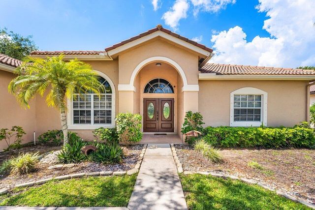 13302 Edgewater Circle, Wellington, FL 33414