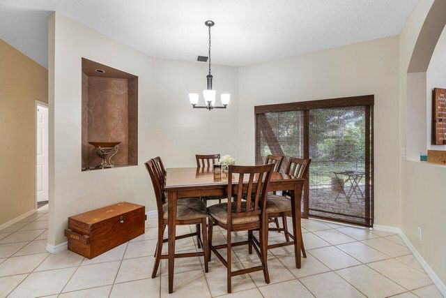 13302 Edgewater Circle, Wellington, FL 33414