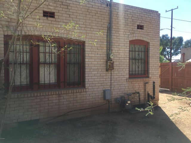 1236 E Monte Vista Road, Phoenix, AZ 85006
