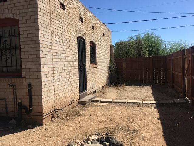1236 E Monte Vista Road, Phoenix, AZ 85006