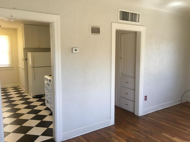1236 E Monte Vista Road, Phoenix, AZ 85006