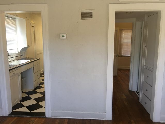 1236 E Monte Vista Road, Phoenix, AZ 85006