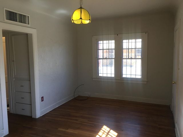 1236 E Monte Vista Road, Phoenix, AZ 85006