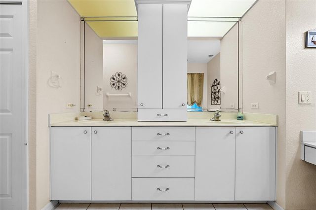 4468 HARBOR BOULEVARD, Port Charlotte, FL 33952