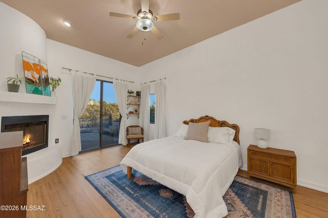 222 E Yvon Drive, Tucson, AZ 85704