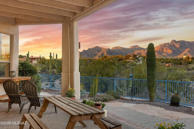 222 E Yvon Drive, Tucson, AZ 85704