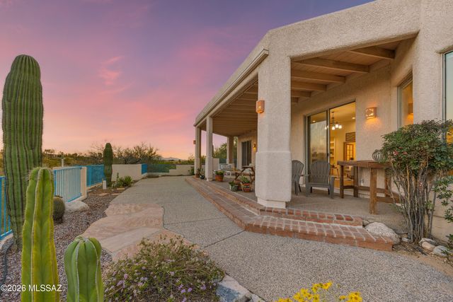 222 E Yvon Drive, Tucson, AZ 85704