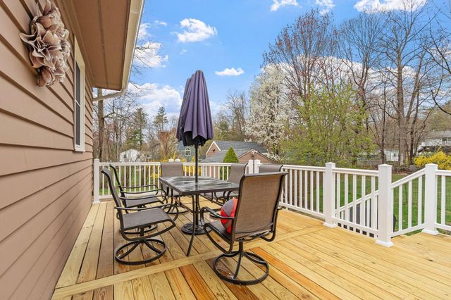 3 Westgate Road, Derry, NH 03038