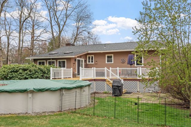 3 Westgate Road, Derry, NH 03038