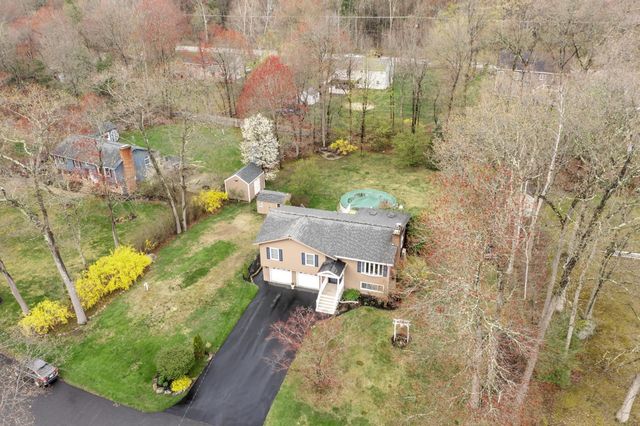 3 Westgate Road, Derry, NH 03038