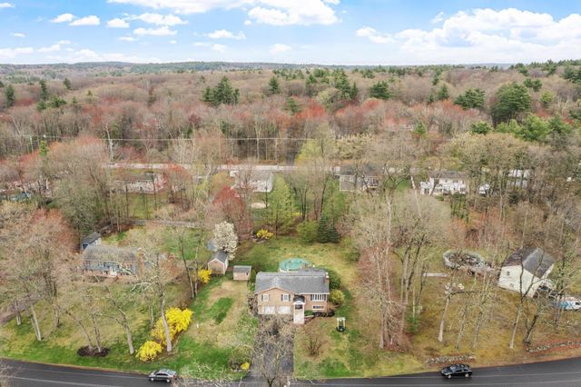 3 Westgate Road, Derry, NH 03038